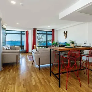  Apartment Monnas Bosphorus
